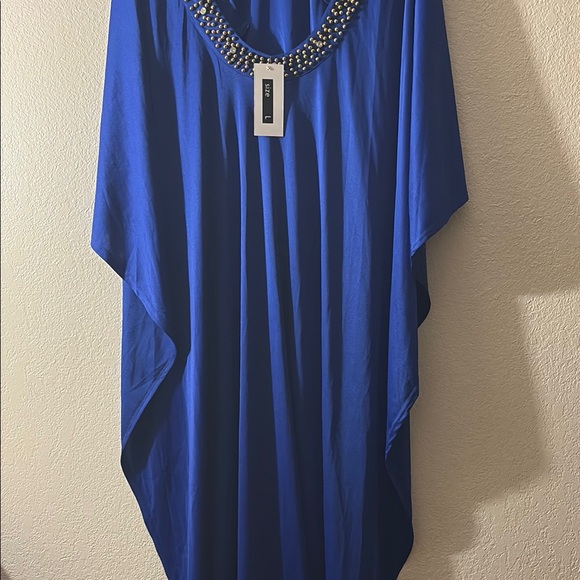 Elegant Blue Embellished Women's Top - Picture 10 of 11